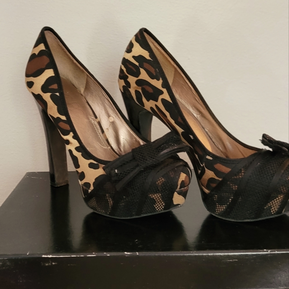 BCBG leopard platform pump